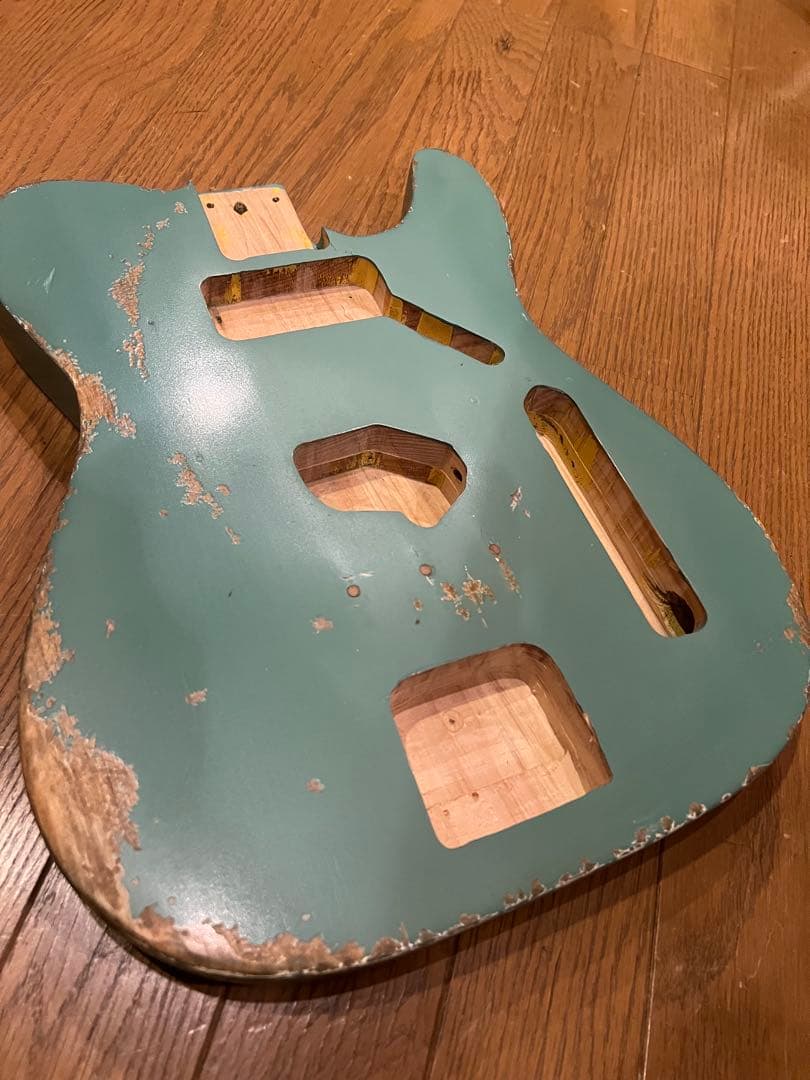 ハードレリックテレキャスタイプ/フローティングトレモロユニット搭載 P90