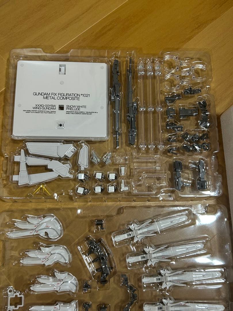 L COMPOSITE ウイングガンダムスノーホワイトプレリュード