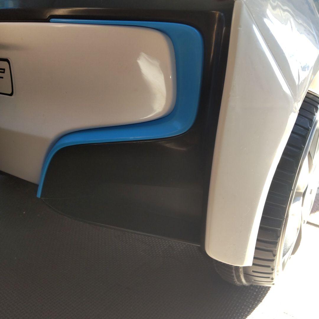 トイザらス　 i8 Concept Spyder 子供用電動自動車