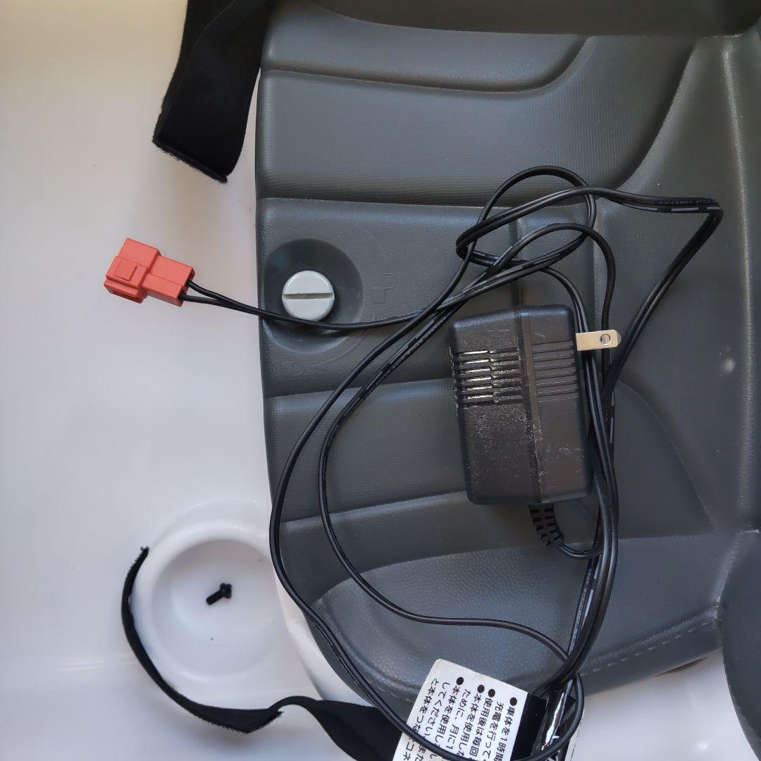 トイザらス　 i8 Concept Spyder 子供用電動自動車