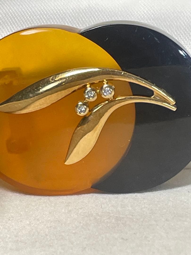 K18 天然ダイモンドジュエリーデザイ　本鼈甲 ダイヤに彫金細工の帯留め　12g