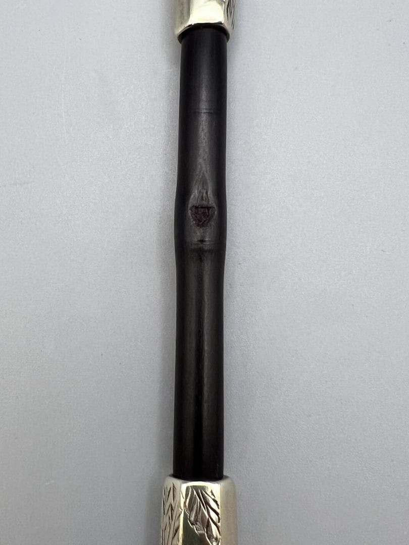 純銀　村田　六角煙管　キセル　かぶ食２匹鼠図　銀細工　アンティーク　重量約45g