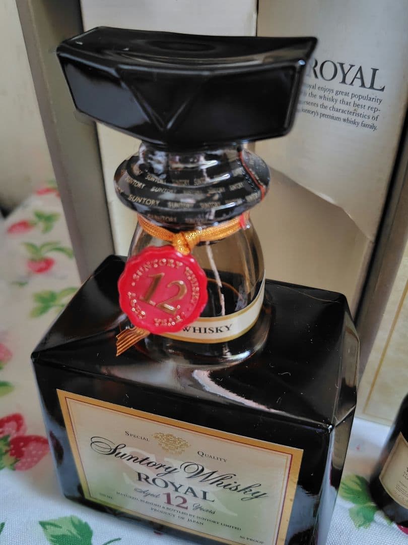 サントリー ウイスキー ローヤル12年 山崎12年　シングルモルト ミニ