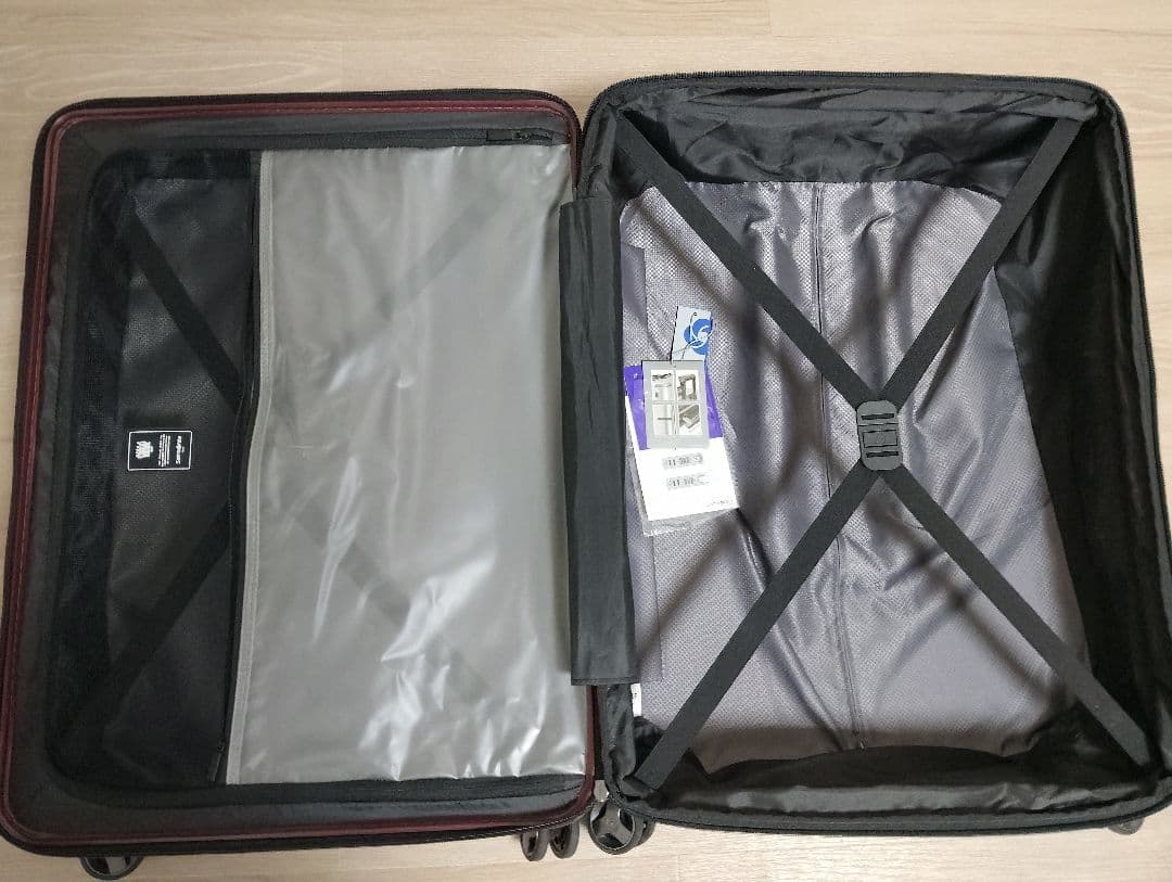 Samsonite Evoa Spinner 75スーツケース