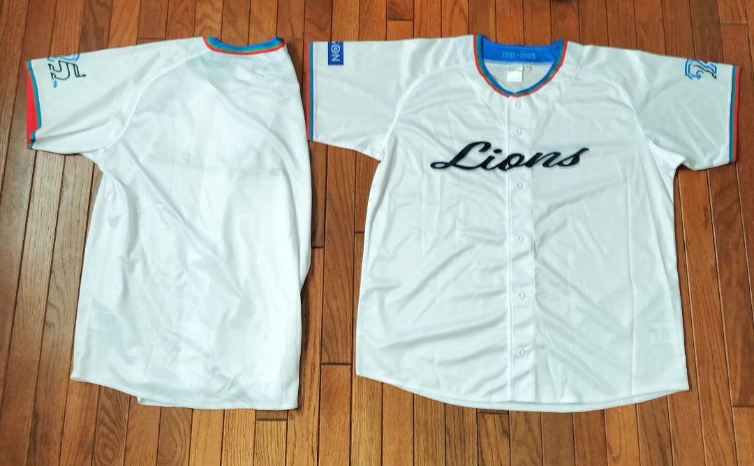 埼玉西武ライオンズ グッズ、ユニフォームセット