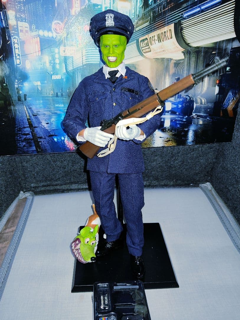 映画MASK.1/6.[(変身後スタンリー警官 ver＆マイロ)]土日限定価格!