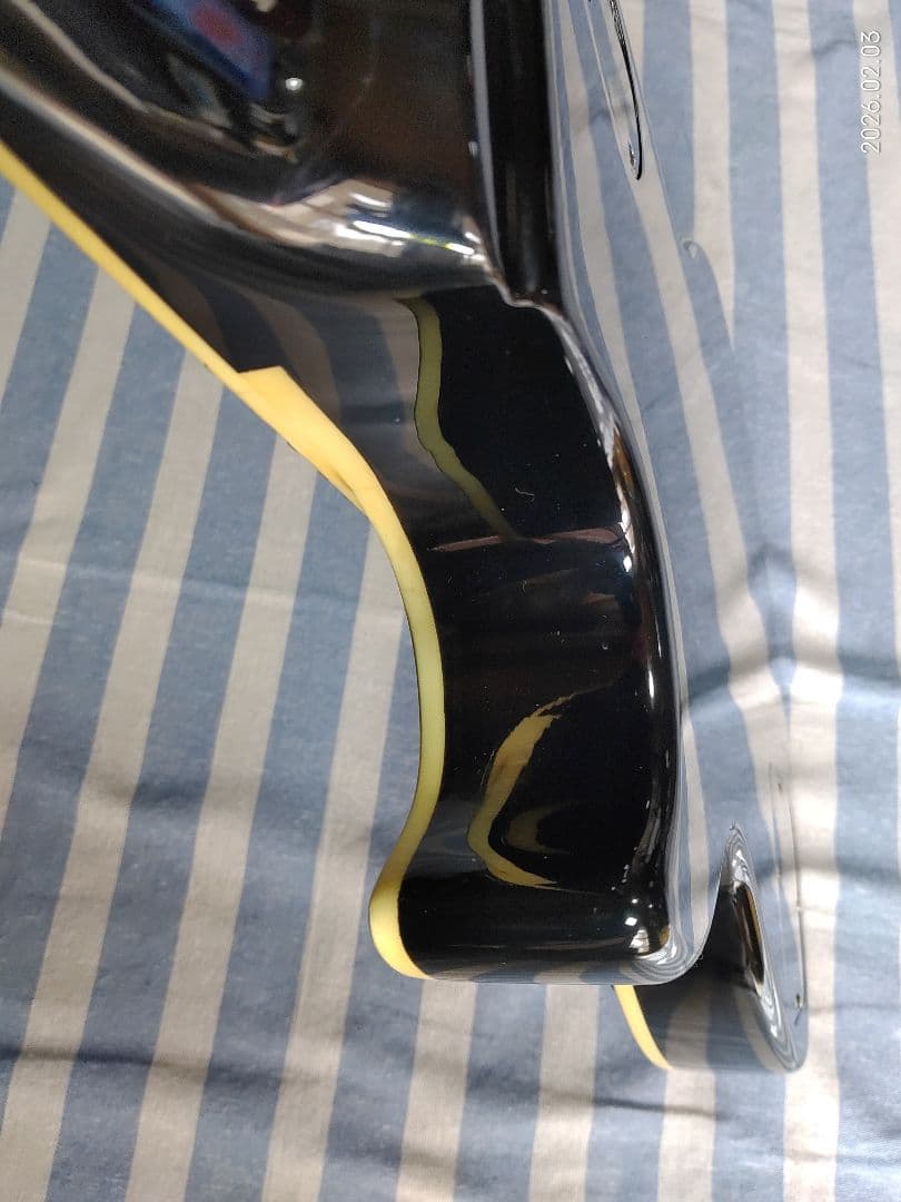 K・GarageのレスポールタイプセットネックのLost Pearlモデル美品