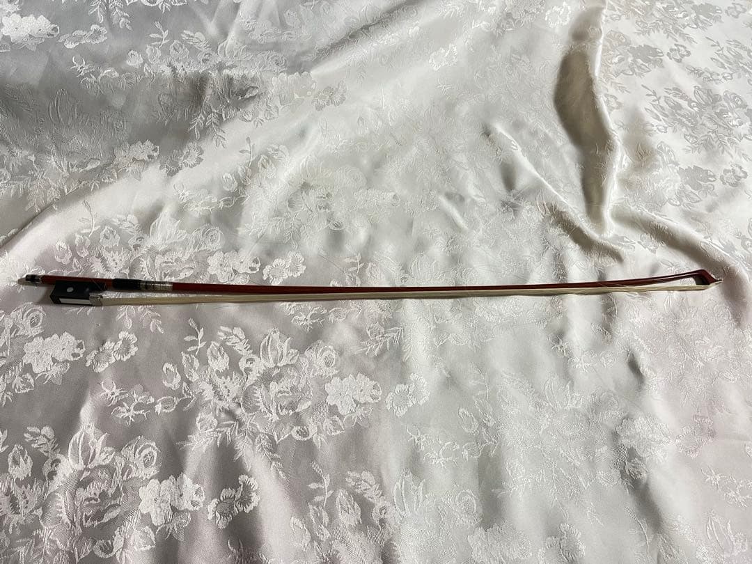 バイオリン　スズキ　SUZUKI 鈴木　楽器を守る丈夫なハードケース付き