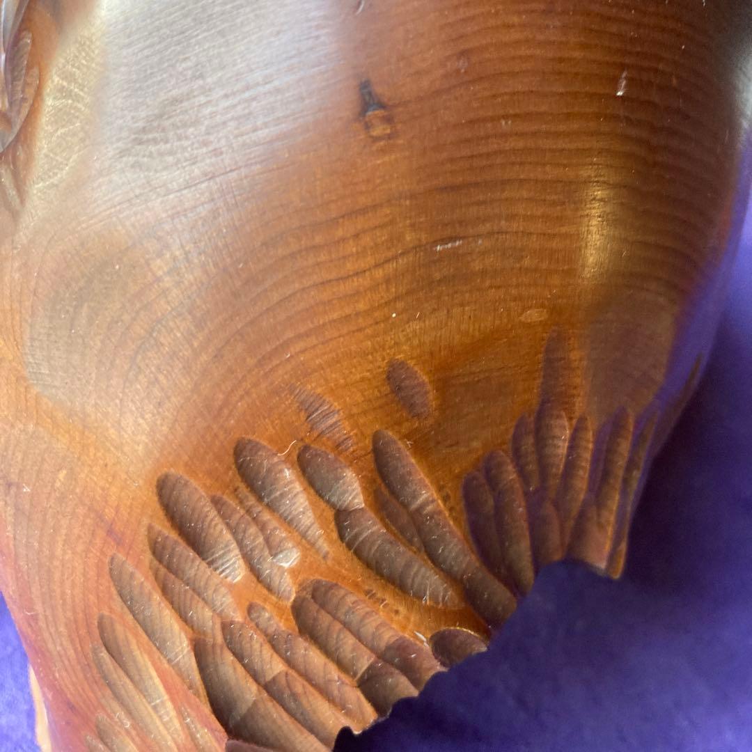 木製クマ彫刻 手彫り インテリア　作家もの　哲也作　台座立札あり　吼え熊　毛彫り