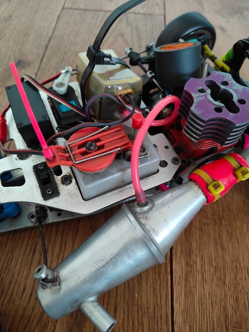 京商 KYOSHO エンジンRC マクラーレン F1 完成品　美品