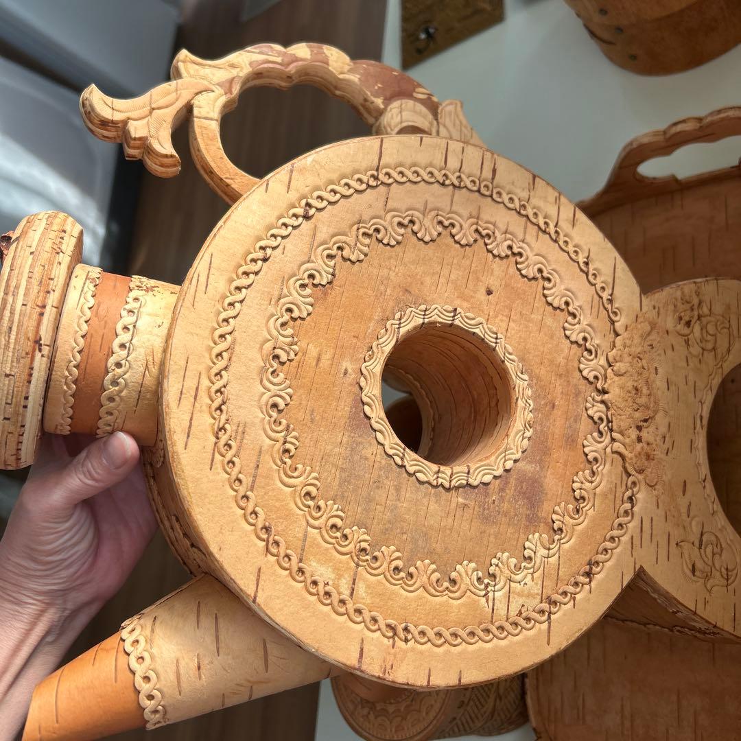 白樺の樹皮で作られたロシアの伝統的な茶器セット 6点セット