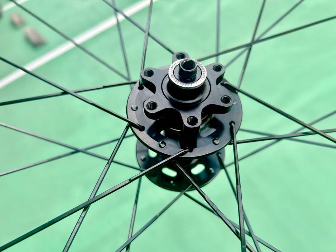 【カーボンCarbonディスクホイール前輪】SUPERTEAM2025購入品