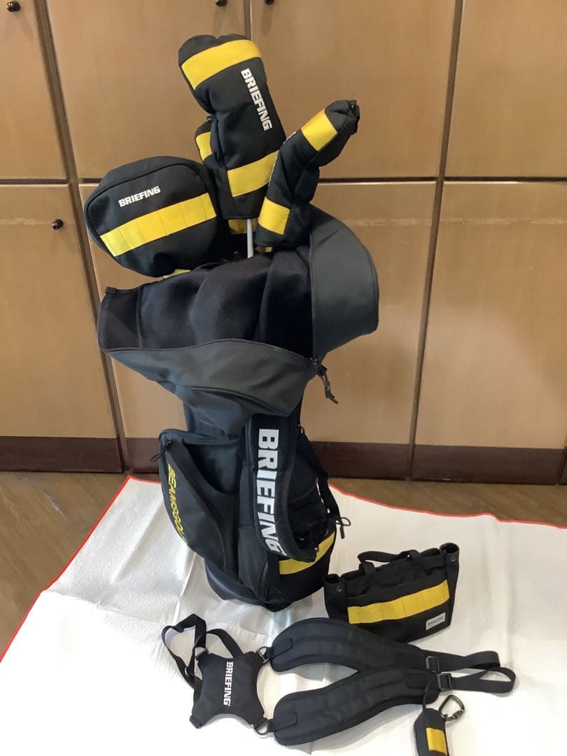 BRIEFING ゴルフバッグ ブラック/イエロー　ビームスとの限定品9点セット
