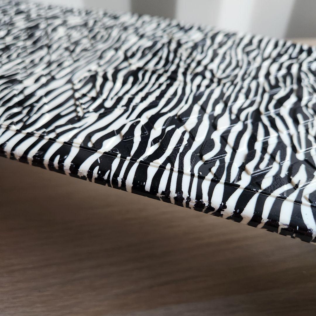 Diamond Supply Co. レトロクルーザー　スケートボード　ゼブラ柄