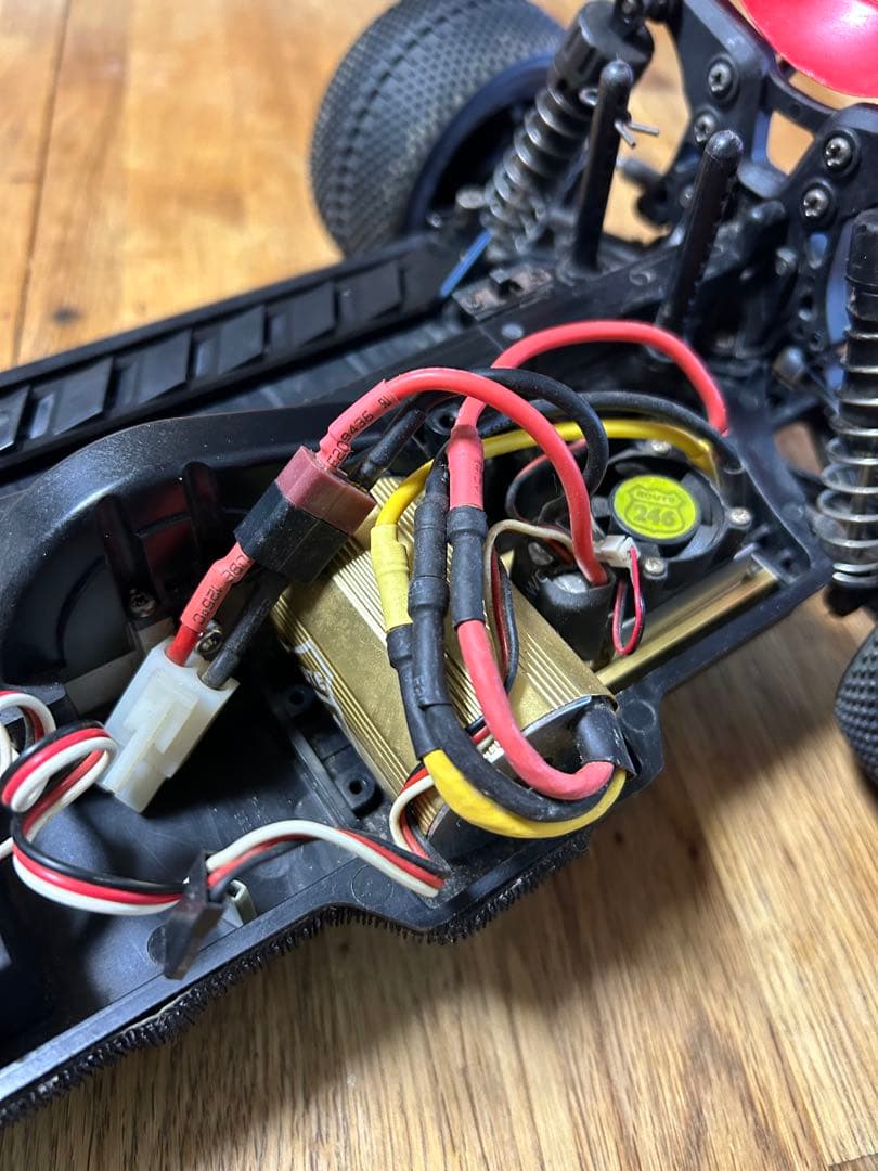 Tamiya DB01 1/10 4WD RCカー ドゥルガ　中古　ジャンク扱い