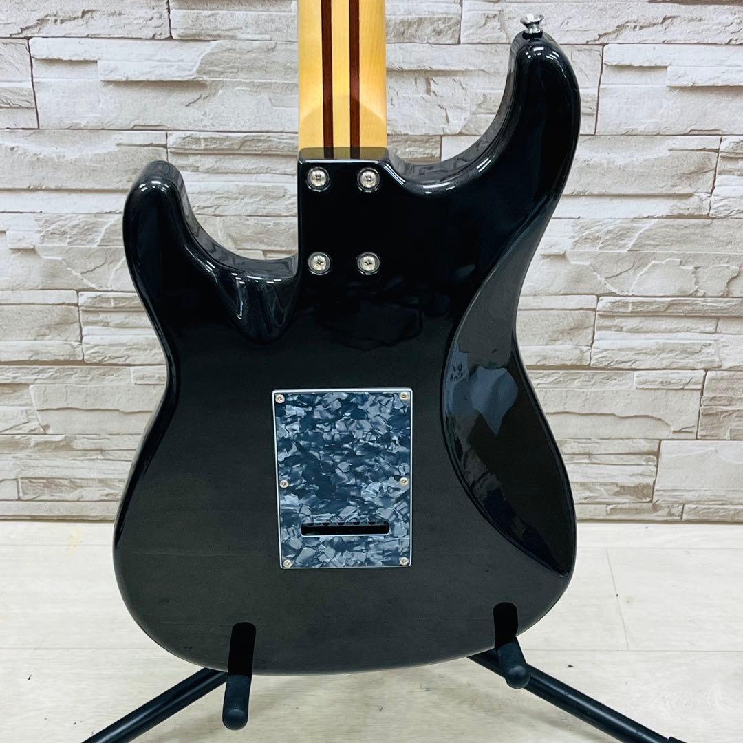 美品 Laid Back ストラトタイプ エレキギター LST-3HZ GMP