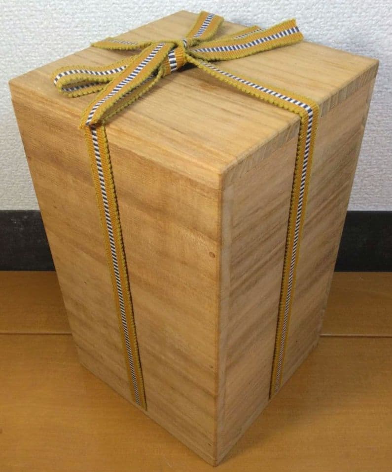 人間国宝 金城次郎 壷屋焼 魚紋花瓶 栞 共箱 壺屋焼 やちむん