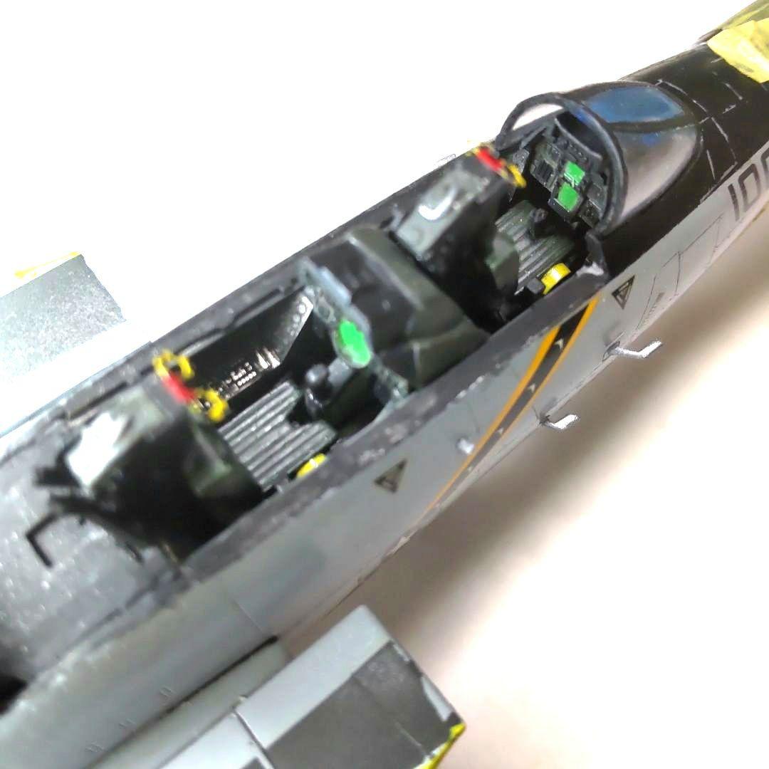 【完成品】 F-14B トムキャット ジョリー ロジャーズ 1/72