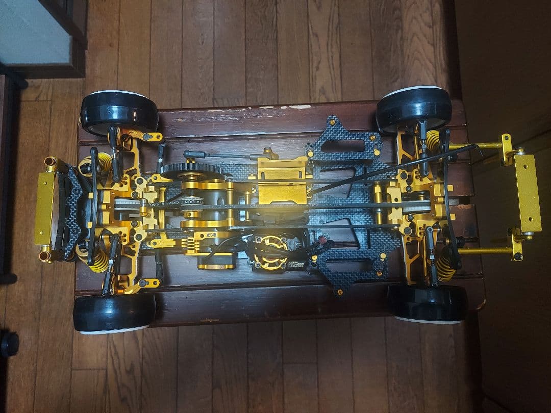 TA-05 VDF　ゴールド　美品　レアパーツ多数　TA05