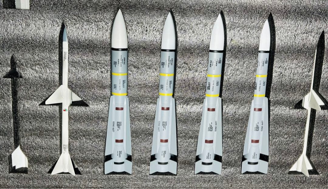 1/18 F-14A トムキャット VF84 ジョリーロジャース