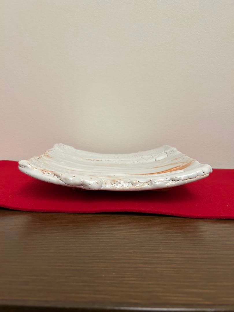 堀一郎作　志野四方皿