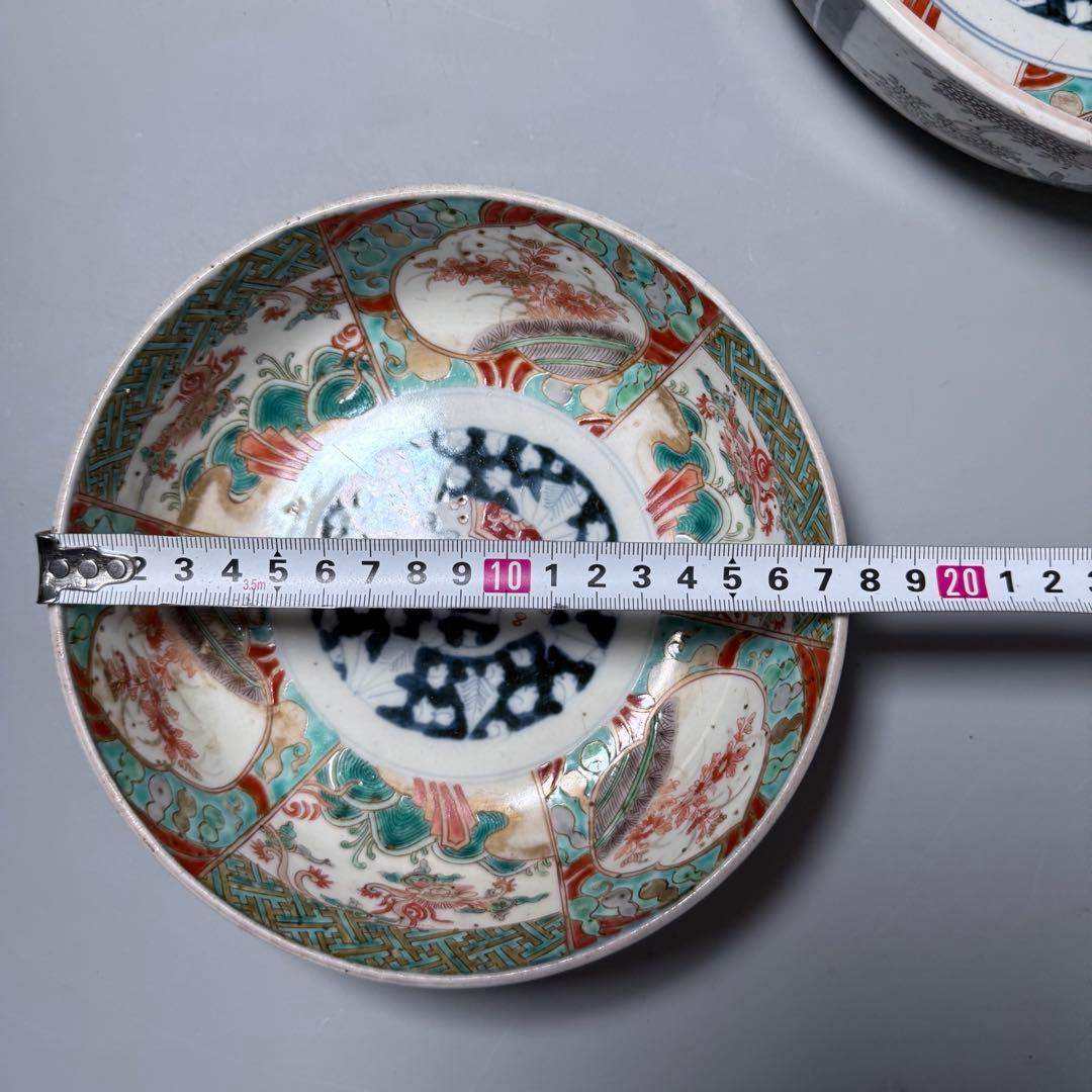 古伊万里　色絵唐獅子三ツ鉢　大中小　珍しい絵付　人物画　二重高台