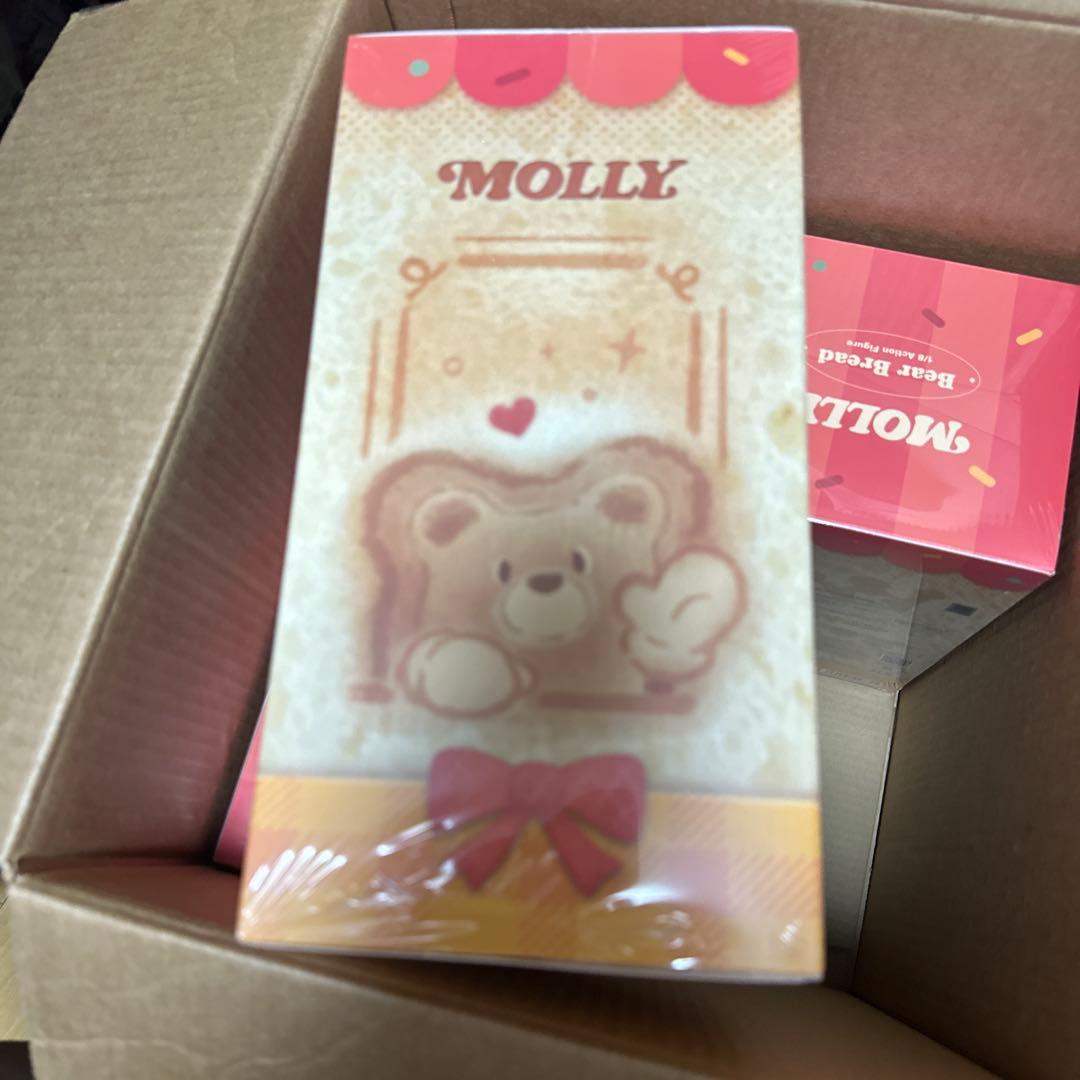 popmart MOLLY Bear Bread 1/8 アクションフィギュア