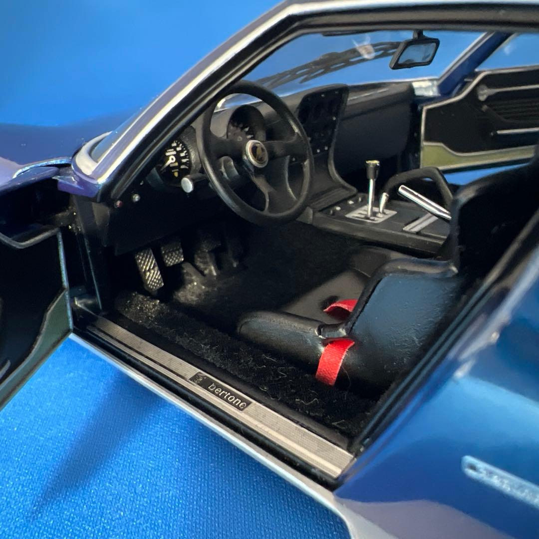 京商　1/18 ランボルギーニ イオタ SVR ブルー