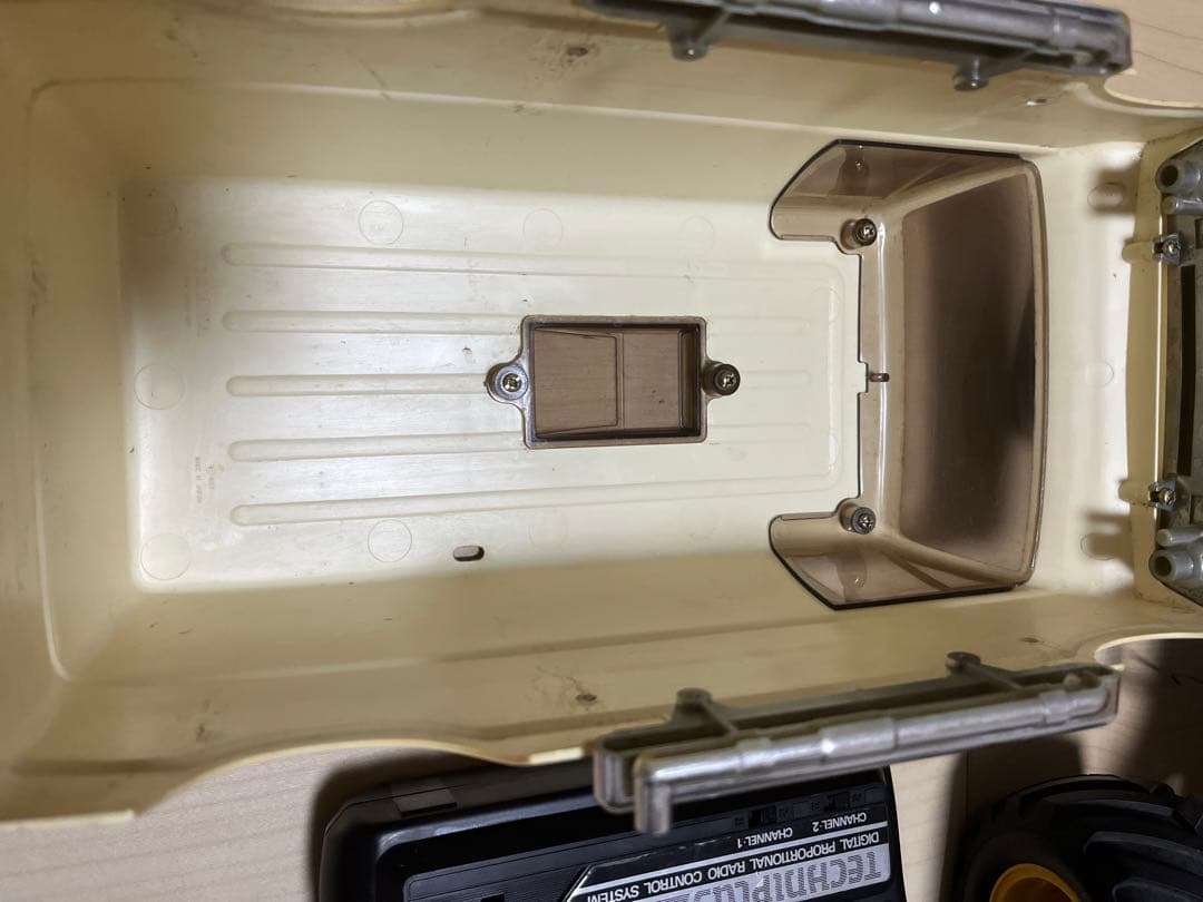 ランチボックス　タミヤRCカー　ジャンク品