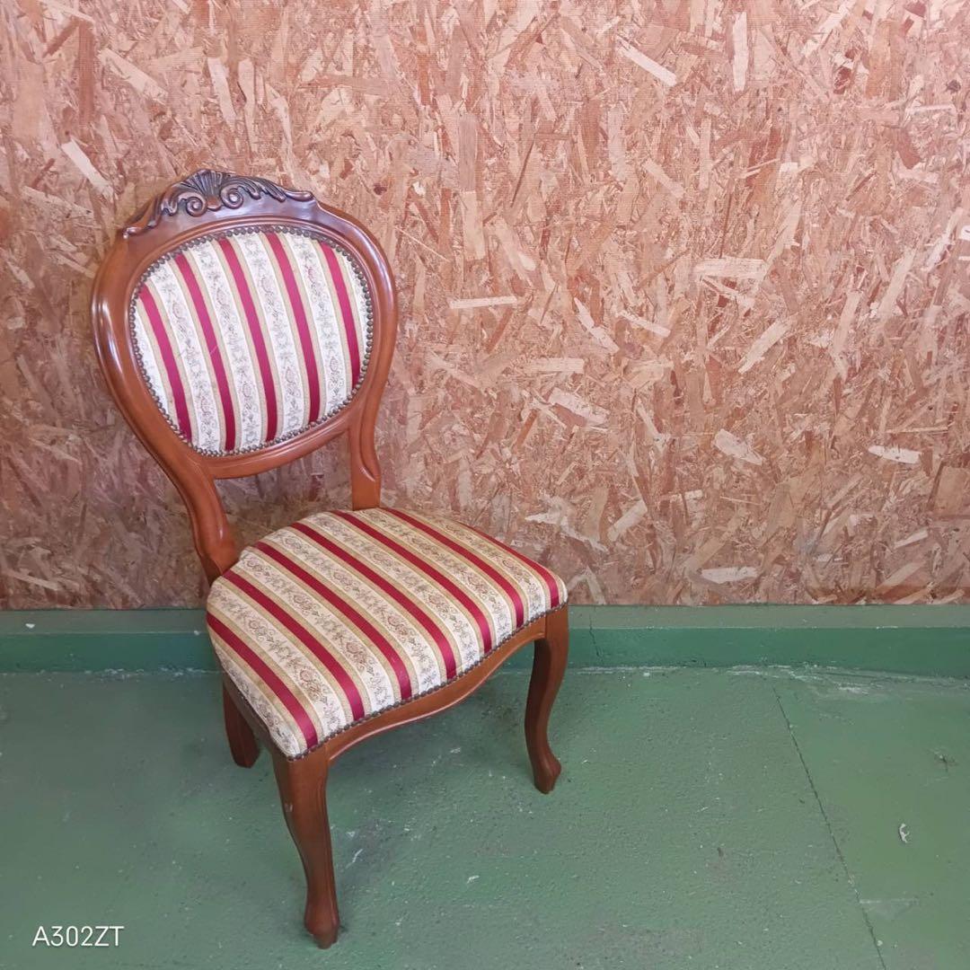 002送料設置無料　別荘保管品　英国猫足チェア　アンティーク風　きれい