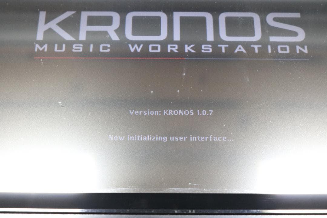 【良品】KORG KRONOS-73 73鍵 シンセサイザー 純正ハードケース