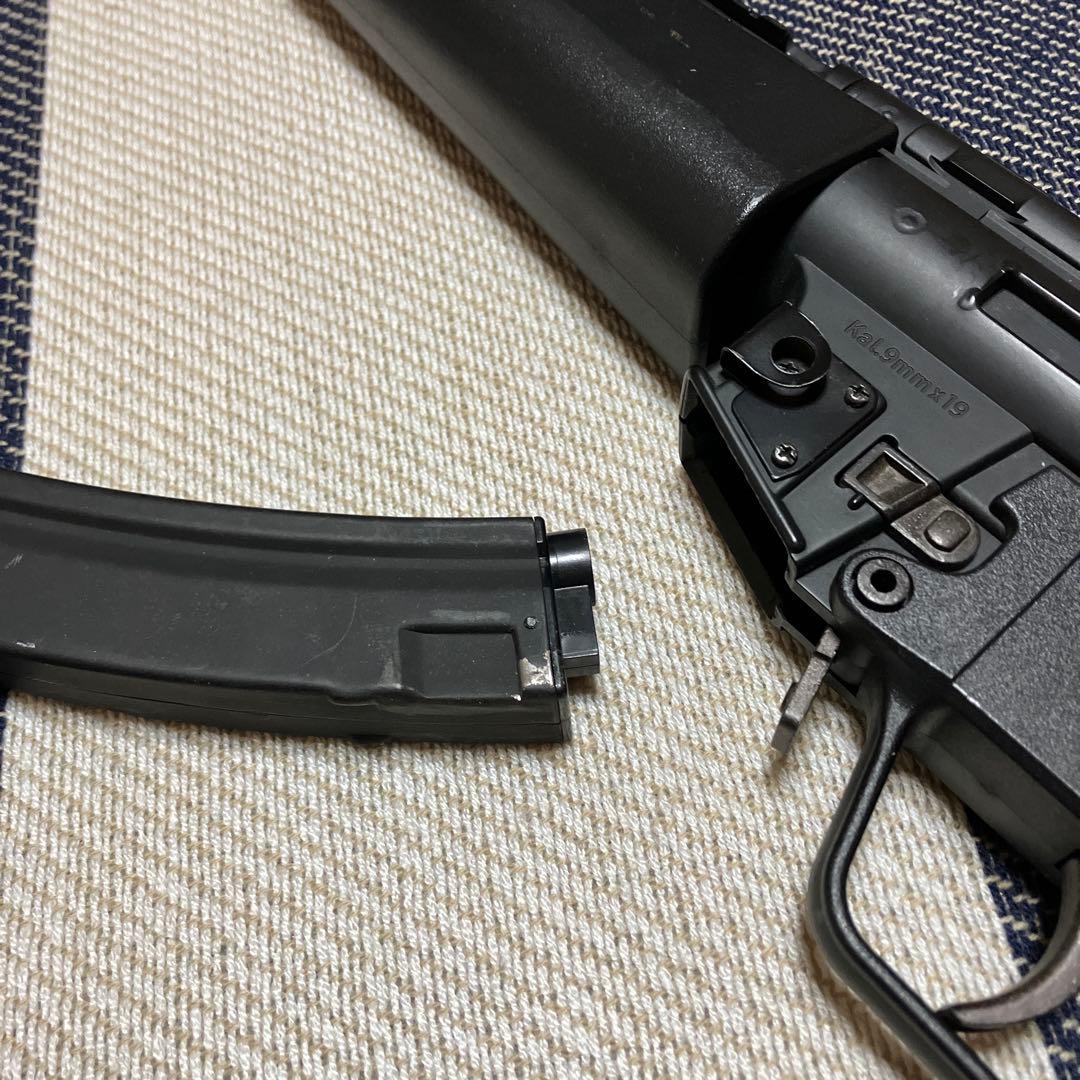 東京マルイ H&K MP5A4 電動ガン ※バッテリー劣化につき動作未確認