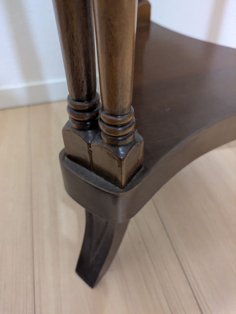 イタリア製 木製丸テーブル 花台 象嵌 サイド机アンティーク 飾り棚 模様付き