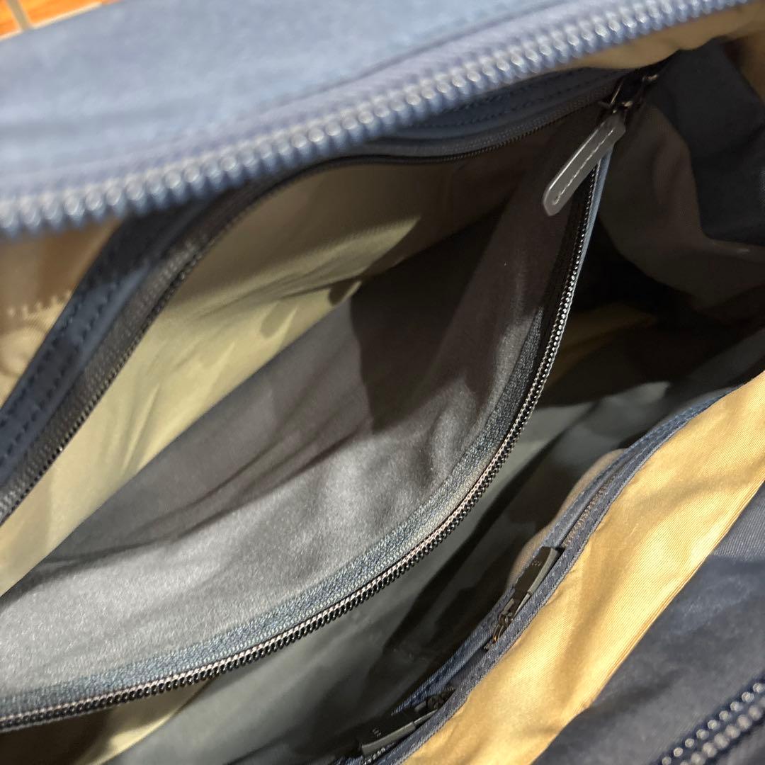 【美品】Bellroy Flightバッグ 大容量 ボストン 軽量 クラムシェル