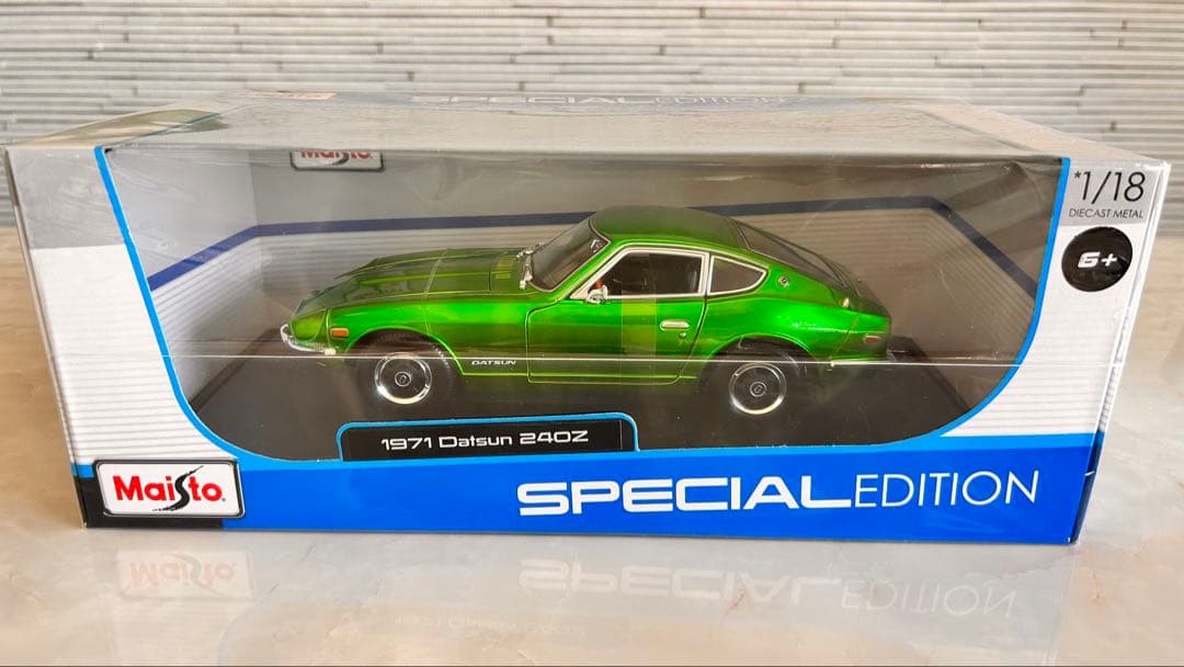 タイムセール！ダットサン 240Z クーペ 1971 グリーン 1/18