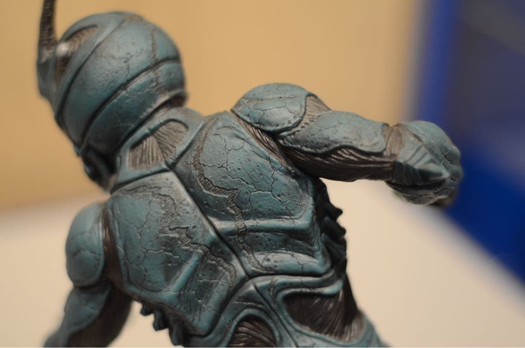 実写版 強殖装甲ガイバー 34cm 塗装済み 映画版 GUYVER フィギュア