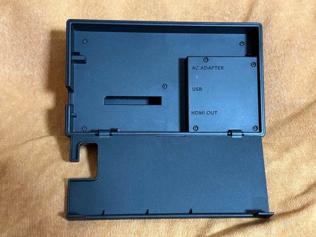 【訳あり】Nintendo Switch 本体 赤/青 SDカード・ケースつき