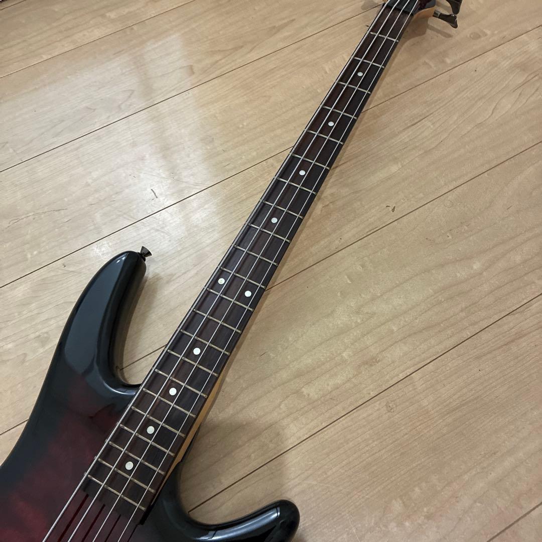 アイバニーズ　gioシリーズ　作りの良いベースです　調整済み！