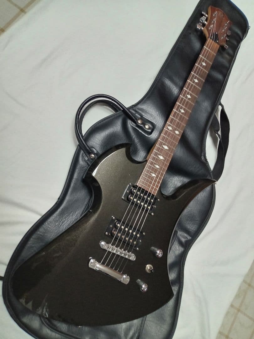 BC Rich モッキンバード　580JE