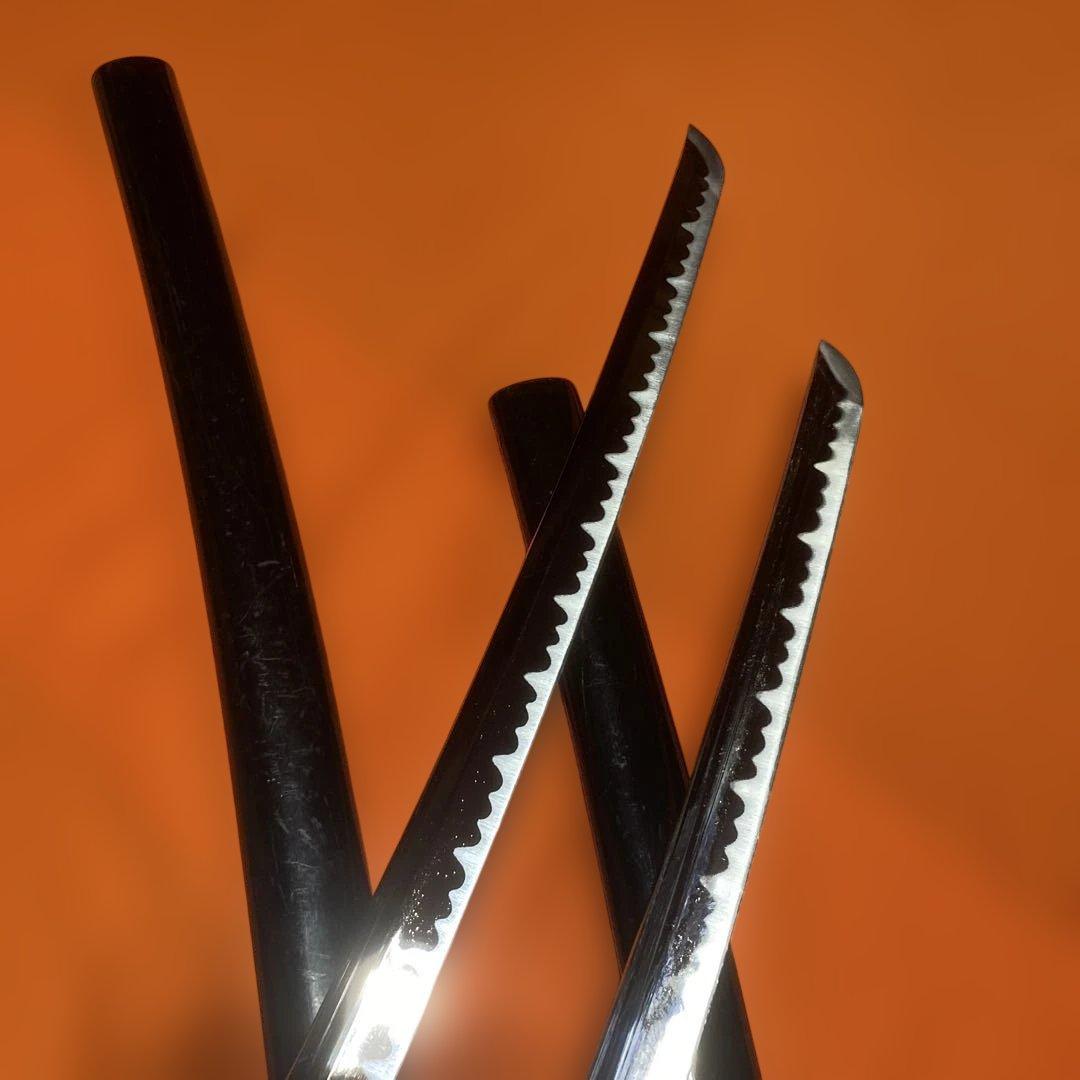 模造刀大小２本セット(下緒無し) 黒柄 波図透し丸鍔 黒呂鞘