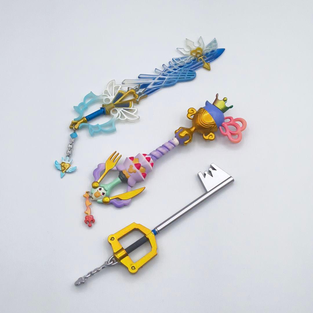 プレイアーツ改 キングダムハーツ 3D ソラ フィギュア ディズニー スクエニ