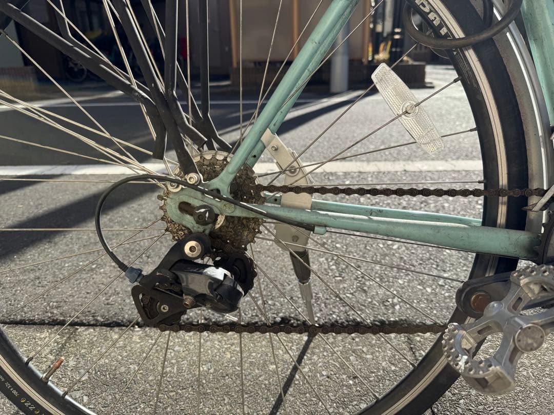 surlyクロスバイク ミントグリーン フロントバスケット付き