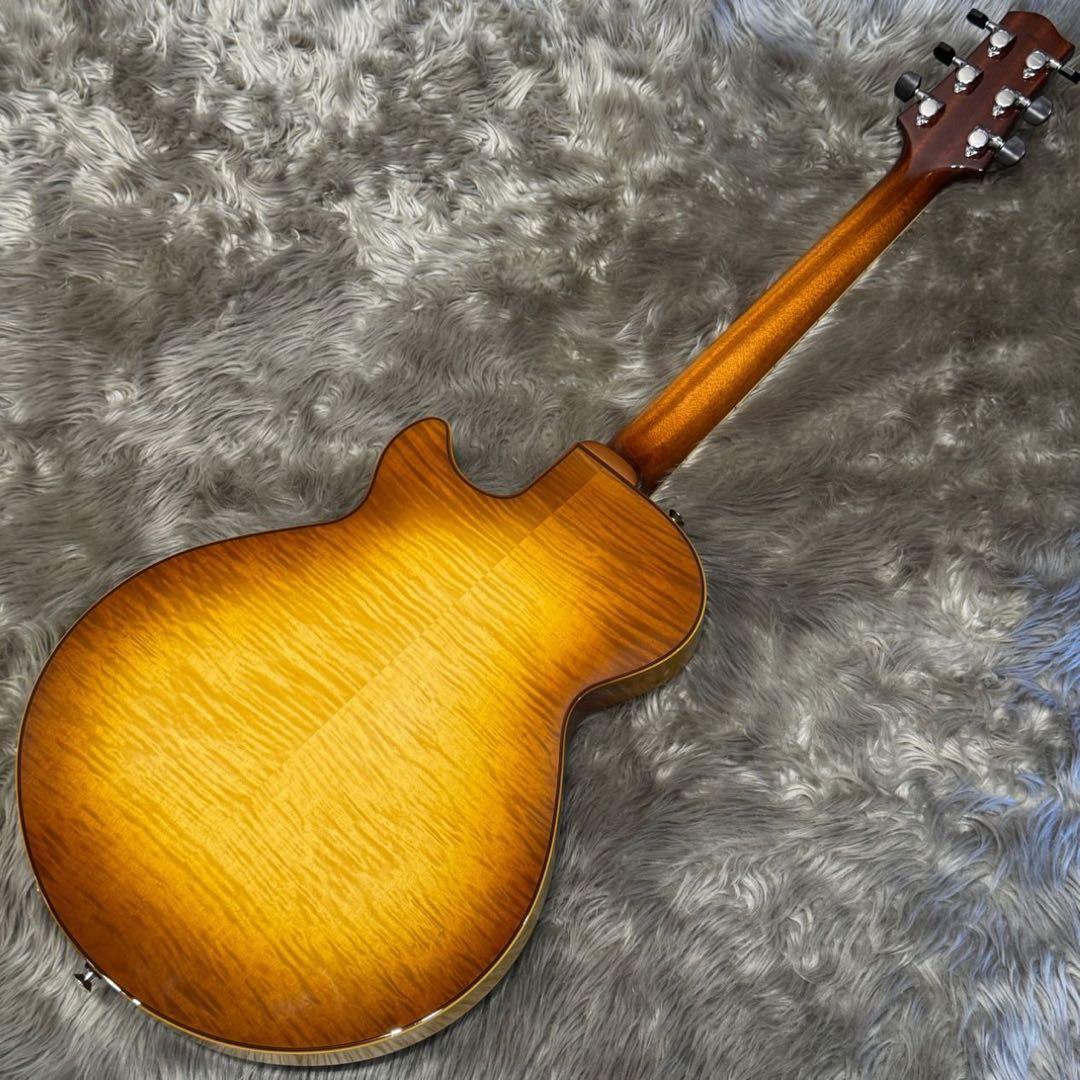 【美品】Sadowsky Semi Hollow Model