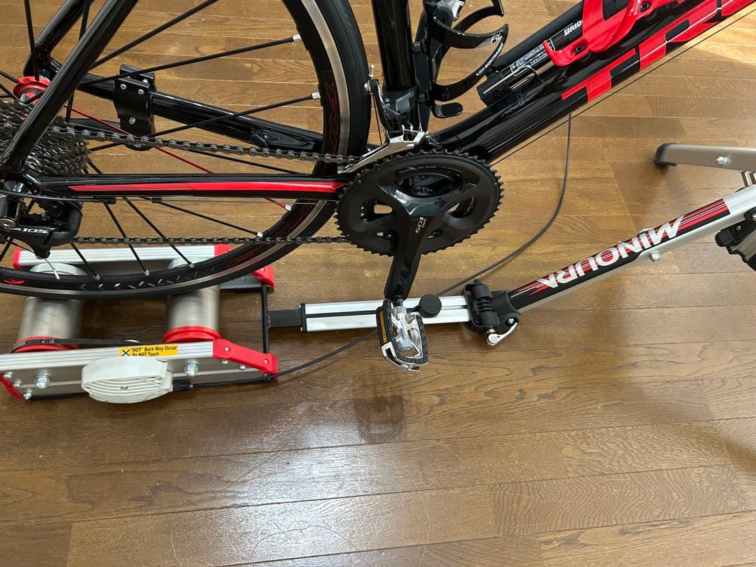 MINOURA FG54 ハイブリッドローラー