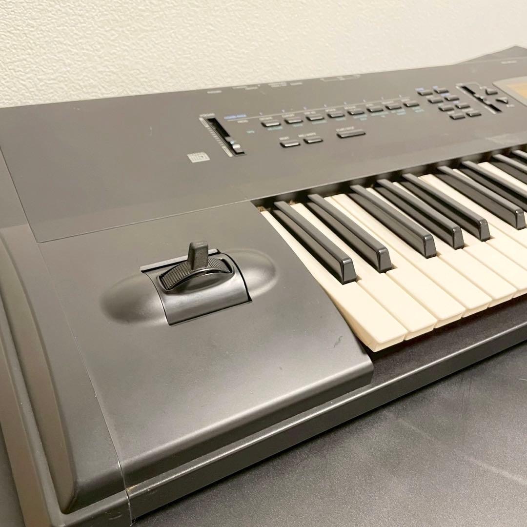 KORG コルグ シンセサイザー 61鍵 X3 100V ジャンク