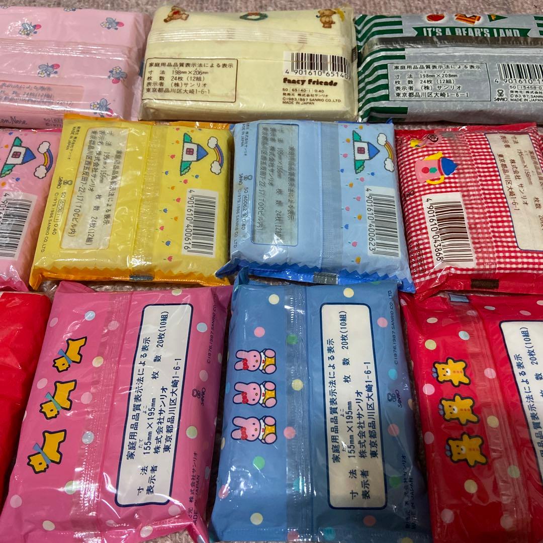 サンリオ♡レトロ　ポケットティッシュ　２4点セット