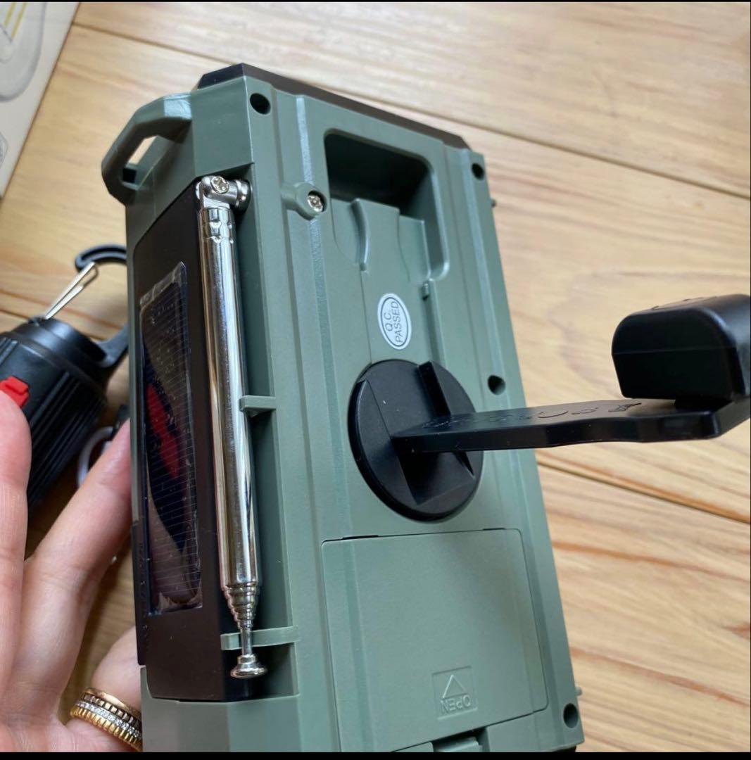 防災4種6点セット◎ラジオ1台・マット2・LEDランタン2➕腰掛け扇風機1台