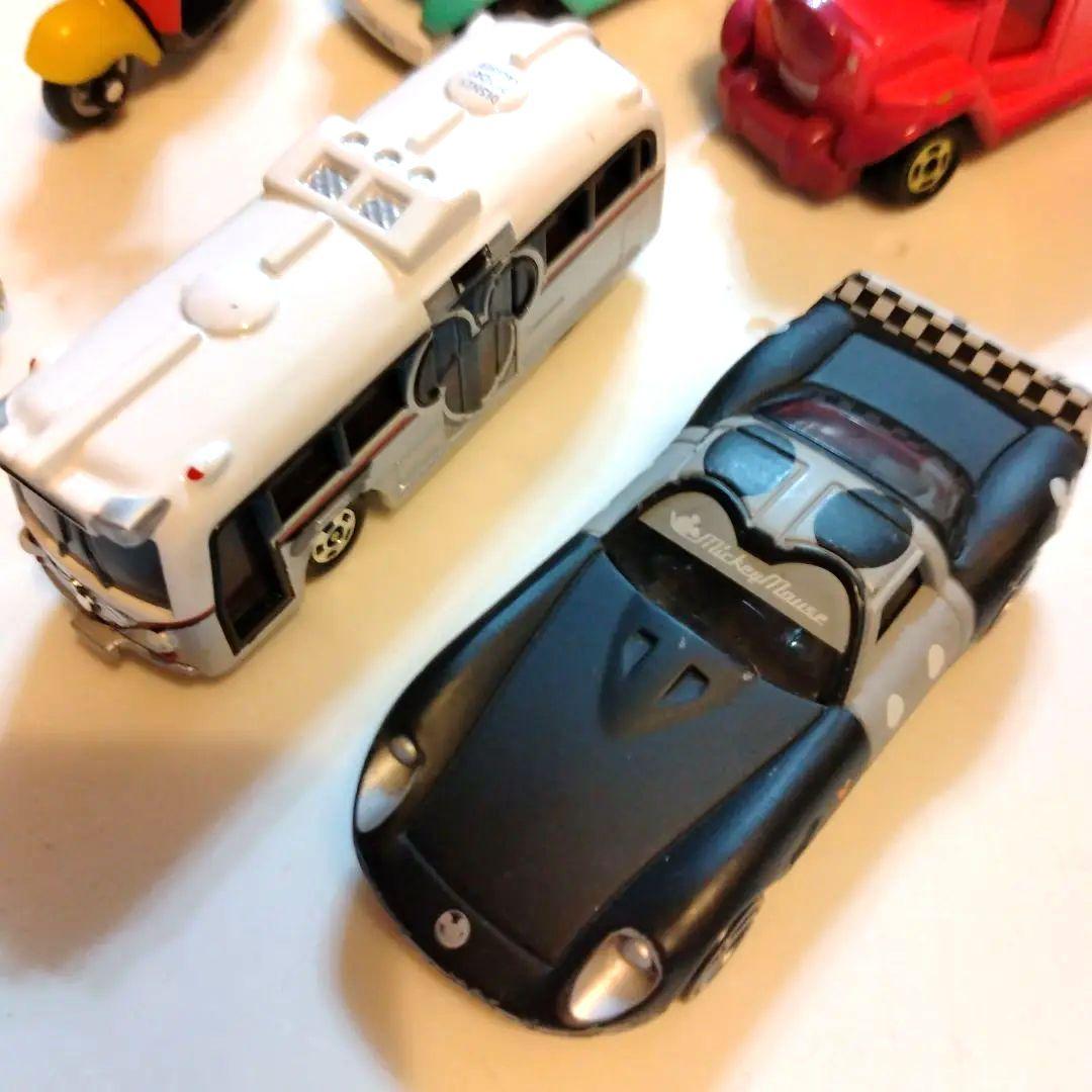 新品同様と小さな塗装剥がれあり混 ディズニー トミカ まとめ売り レア