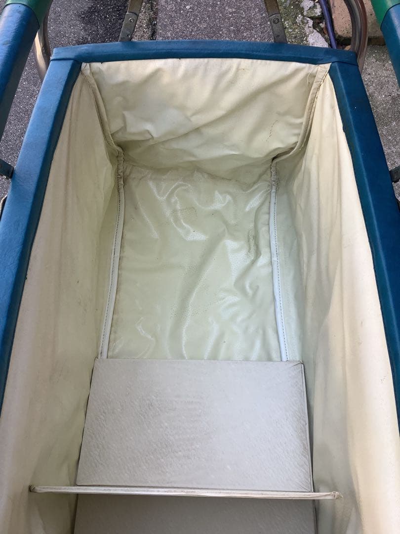 アンティーク 昭和レトロベビーカー ペットカー青とクリーム色