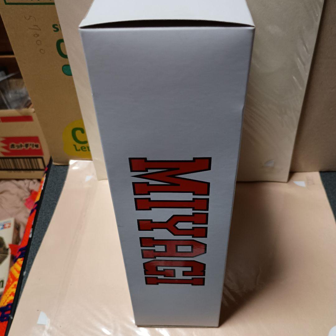 スラムダンク フィギュア　宮城リョータ 白ユニフォーム